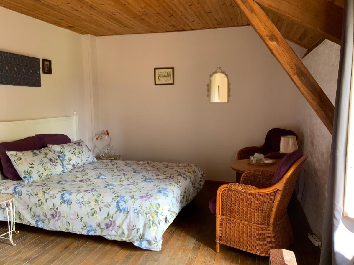 Bed and Breakfast Domaine Les Teuilleres Lacam-d'Ourcet Экстерьер фото