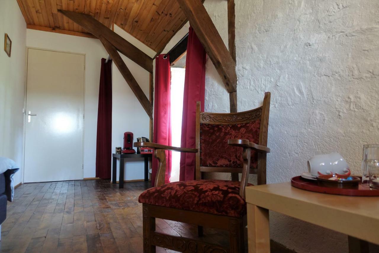 Bed and Breakfast Domaine Les Teuilleres Lacam-d'Ourcet Экстерьер фото